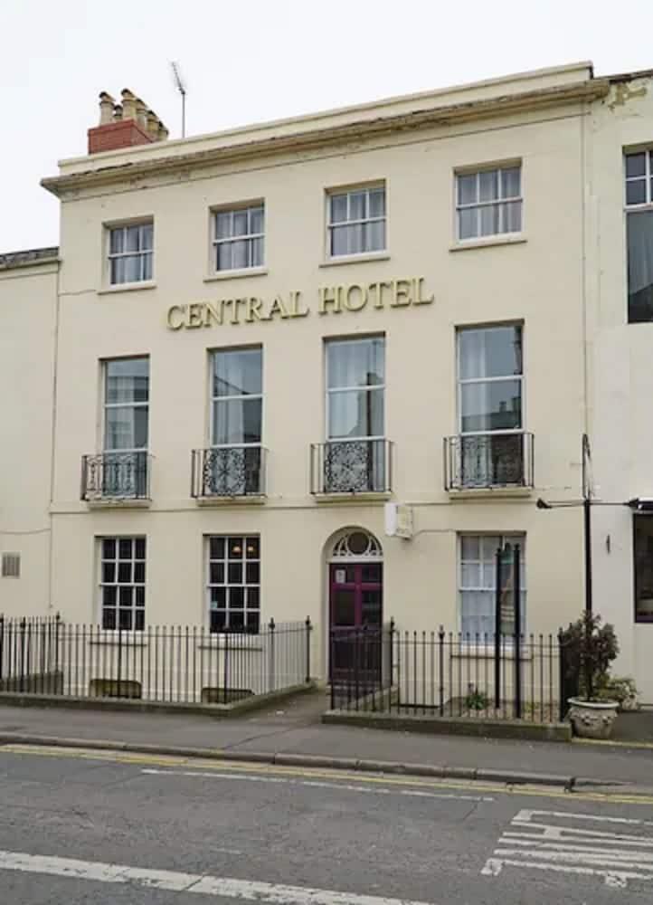 Central Hotel